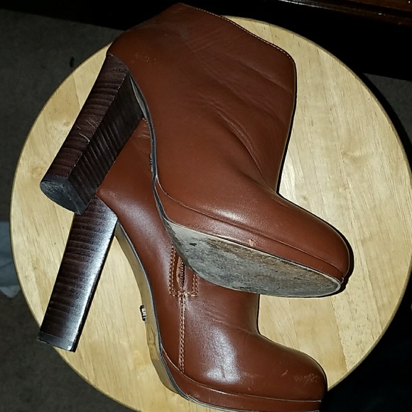 Victoria Secret Booties - Picture 4 of 8